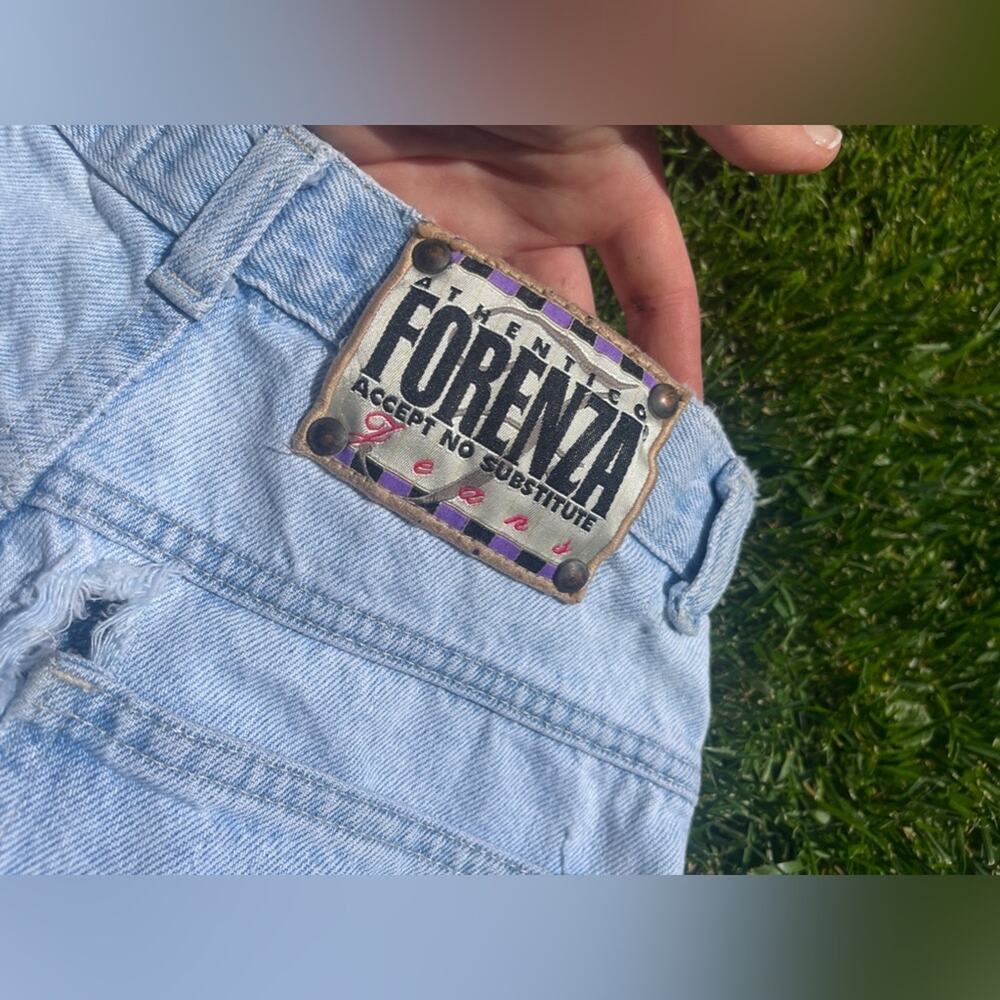 90s Vintage High Waisted Forenza Light Wash Jeans - Picture 9 of 13